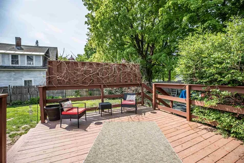 16 Newman Street Hillsborough NH 03244