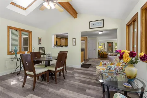 49 Grey Rock Road Bedford NH 03110