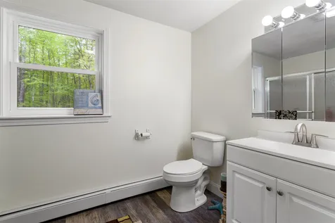 49 Grey Rock Road Bedford NH 03110
