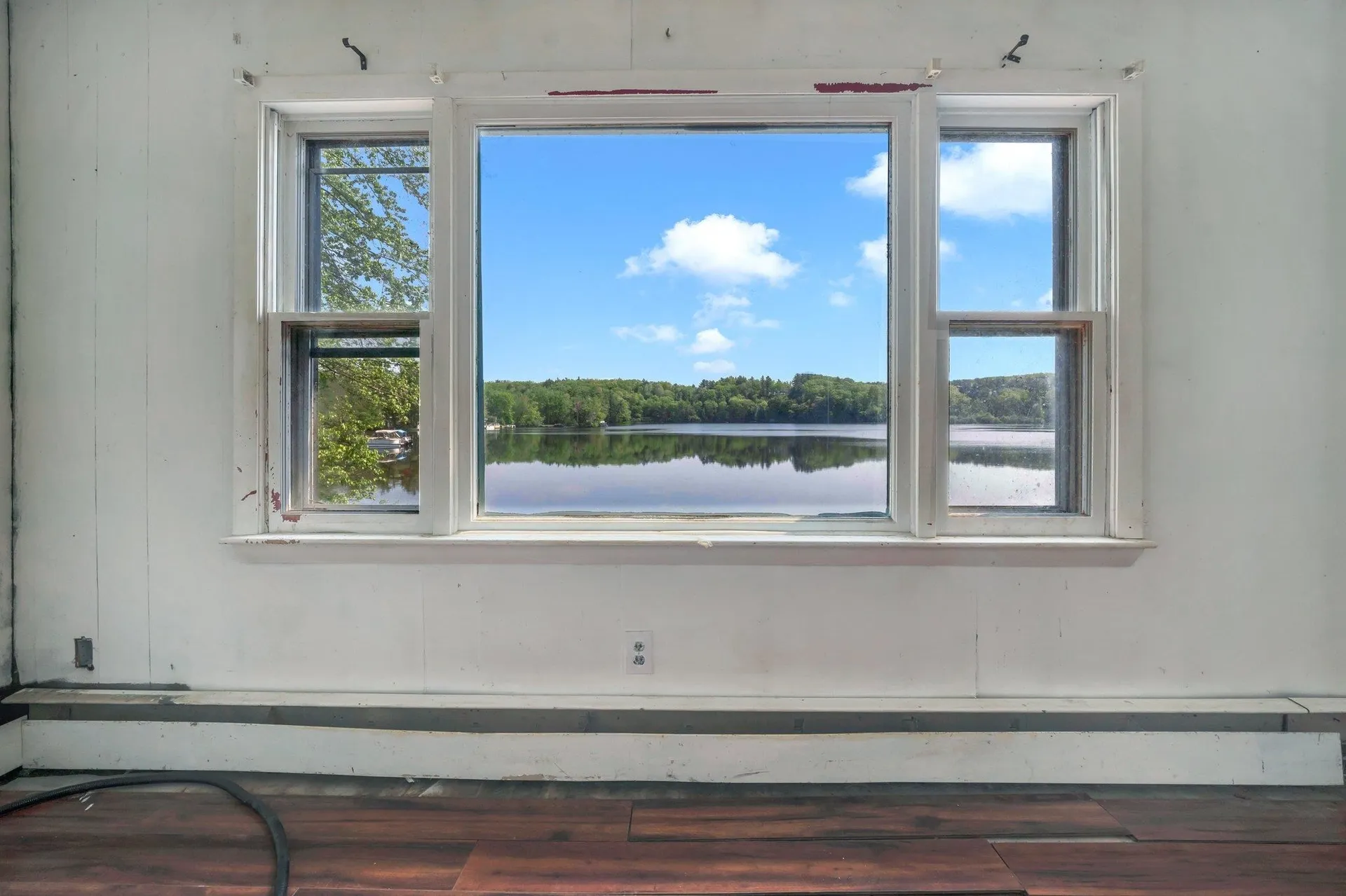 77 Cove Street Goffstown NH 03045