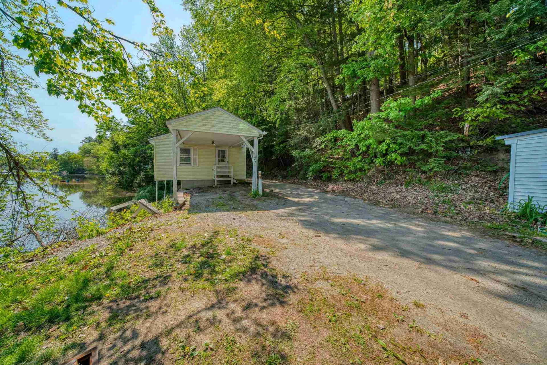 77 Cove Street Goffstown NH 03045
