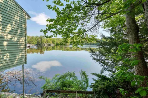 77 Cove Street Goffstown NH 03045