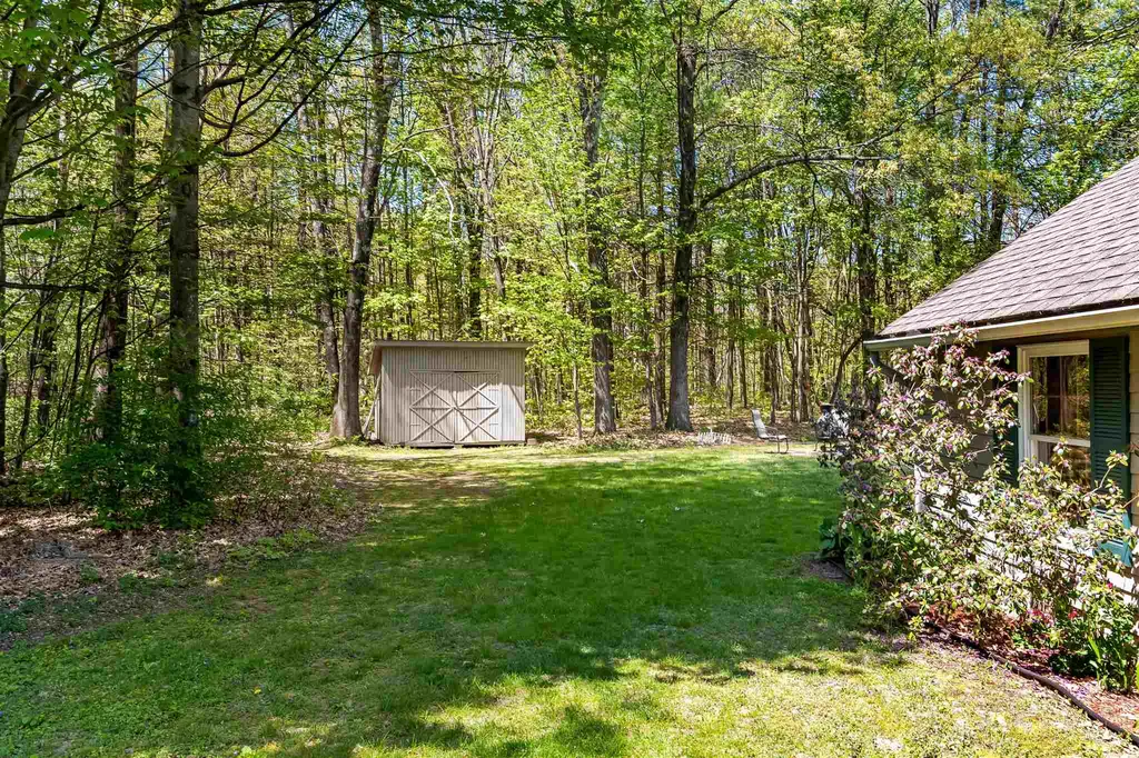 364 Hidden Oaks Drive Colchester VT 05446
