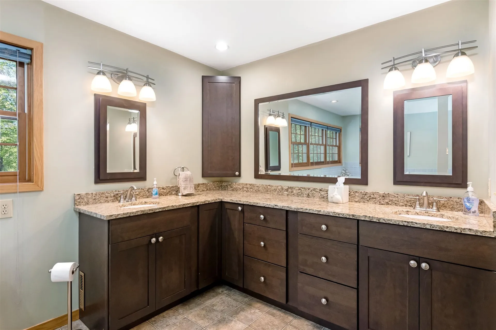 364 Hidden Oaks Drive Colchester VT 05446