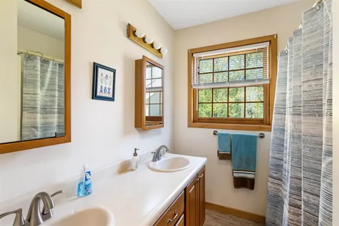 364 Hidden Oaks Drive Colchester VT 05446