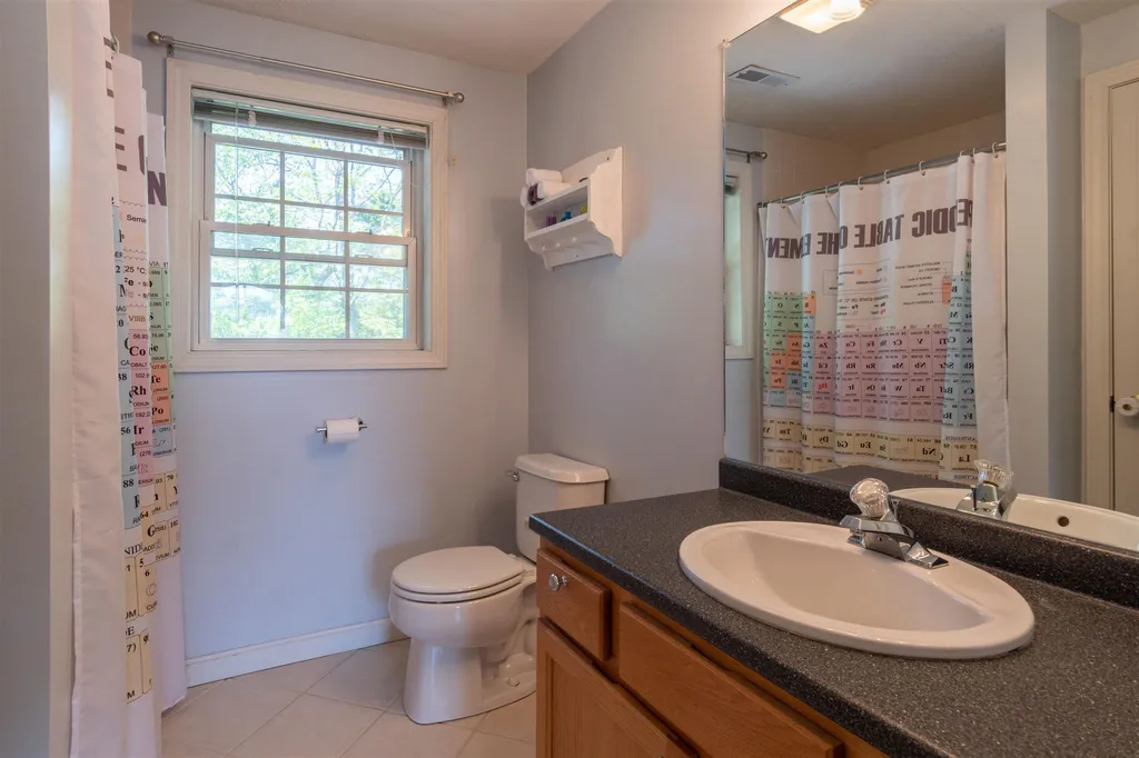 34 Sandy Brook Street Manchester NH 03103