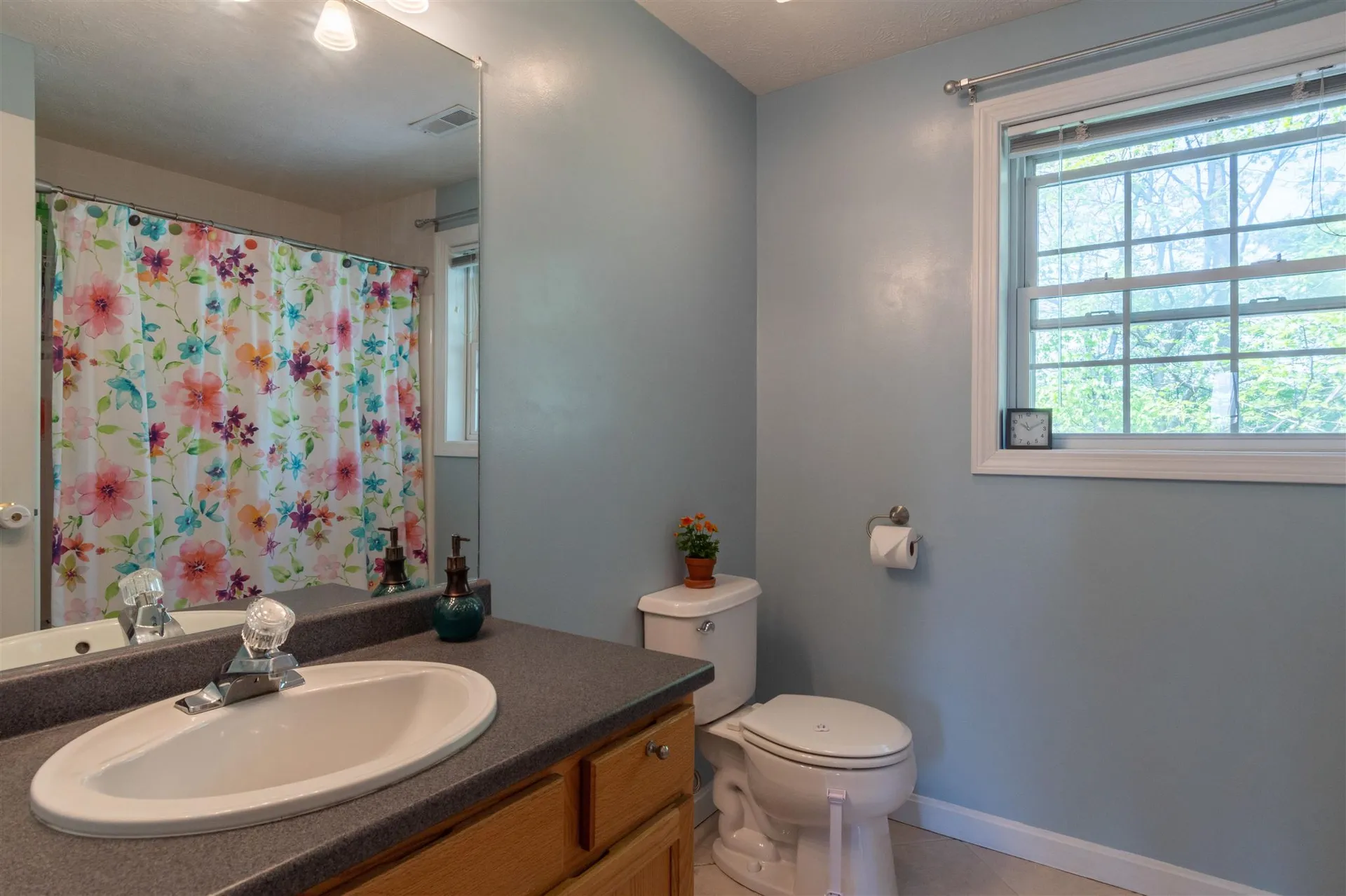 34 Sandy Brook Street Manchester NH 03103
