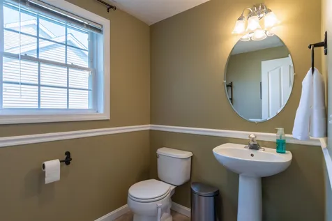 34 Sandy Brook Street Manchester NH 03103