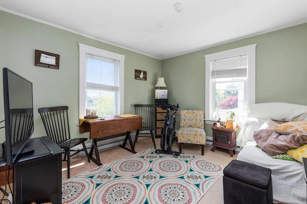261 Sagamore Avenue Portsmouth NH 03801