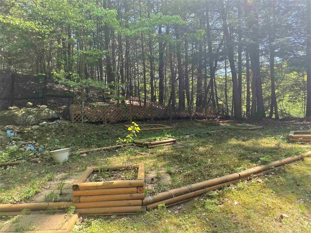 20 Whipple Hill Road Richmond NH 03470