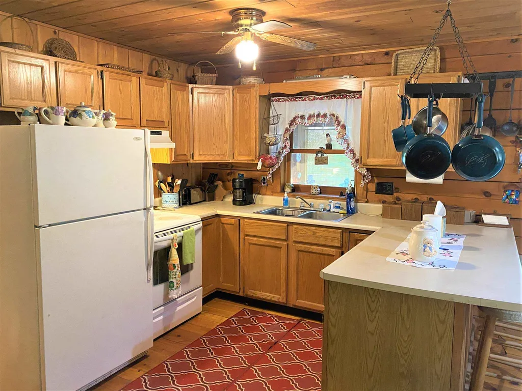 20 Whipple Hill Road Richmond NH 03470