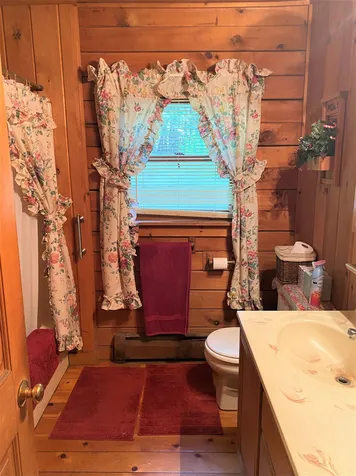 20 Whipple Hill Road Richmond NH 03470