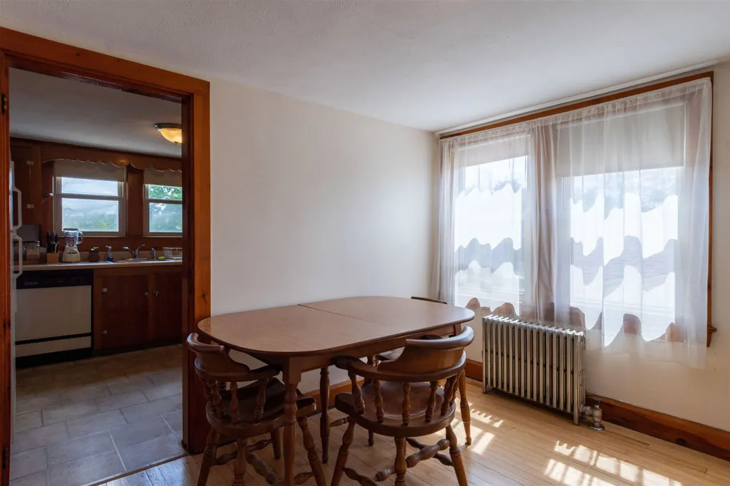63 Lund Street Nashua NH 03060