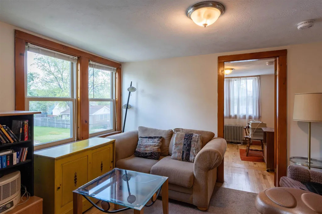 63 Lund Street Nashua NH 03060