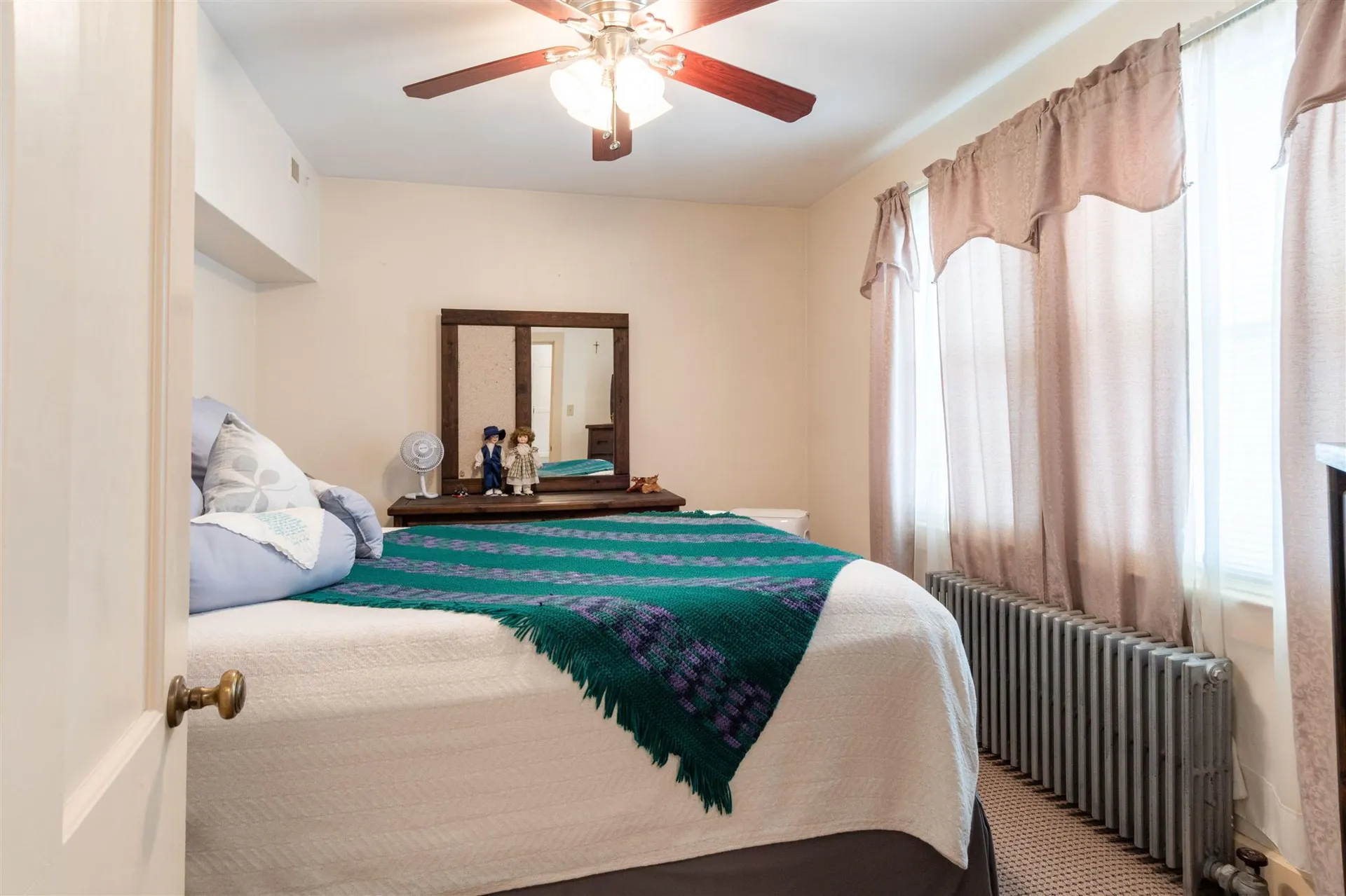 63 Lund Street Nashua NH 03060