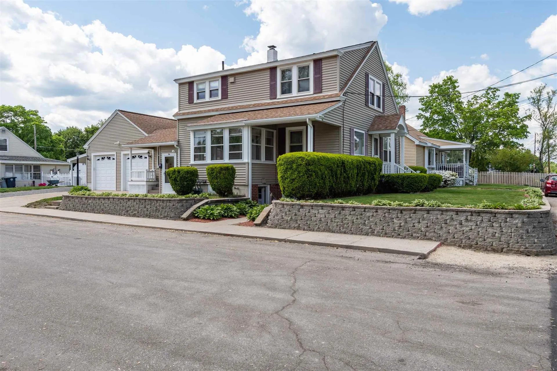 63 Lund Street Nashua NH 03060