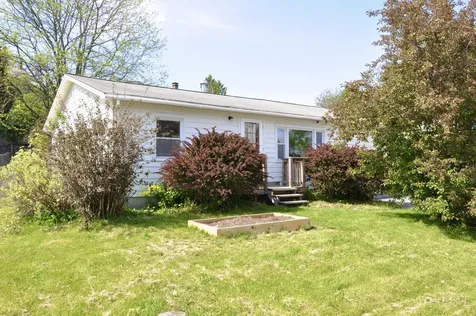 30 School Street Vergennes VT 05491