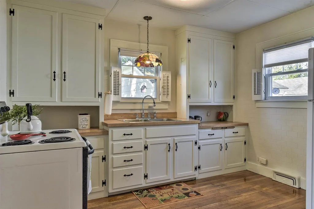22 Wheelock Street Keene NH 03431
