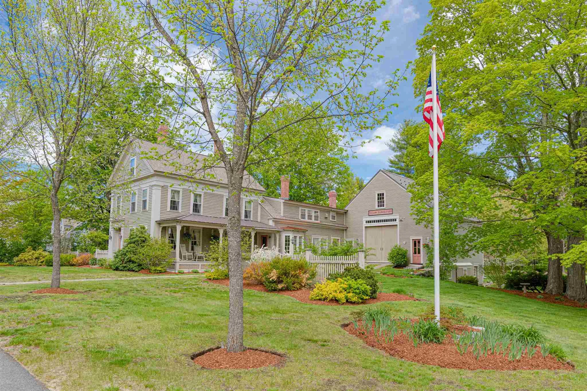 15 Milford Street Brookline NH 03033