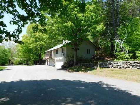 106-108 Fawn Ledge Lane Jamaica VT 05343
