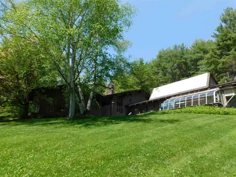 106-108 Fawn Ledge Lane Jamaica VT 05343