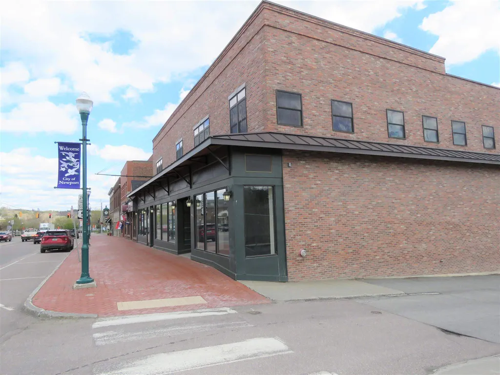 137 Main Street Newport City VT 05855