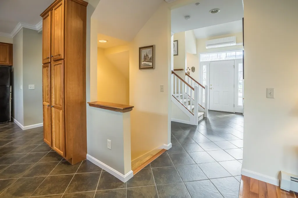 9 Shadow Brook Drive Hanover NH 03755