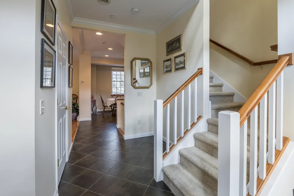 9 Shadow Brook Drive Hanover NH 03755