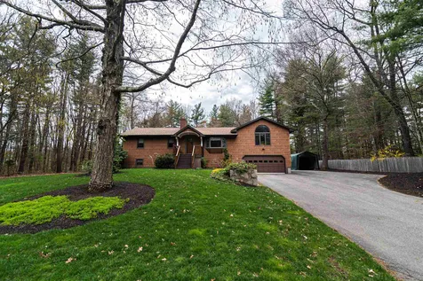 15 Jana Lane Stratham NH 03885