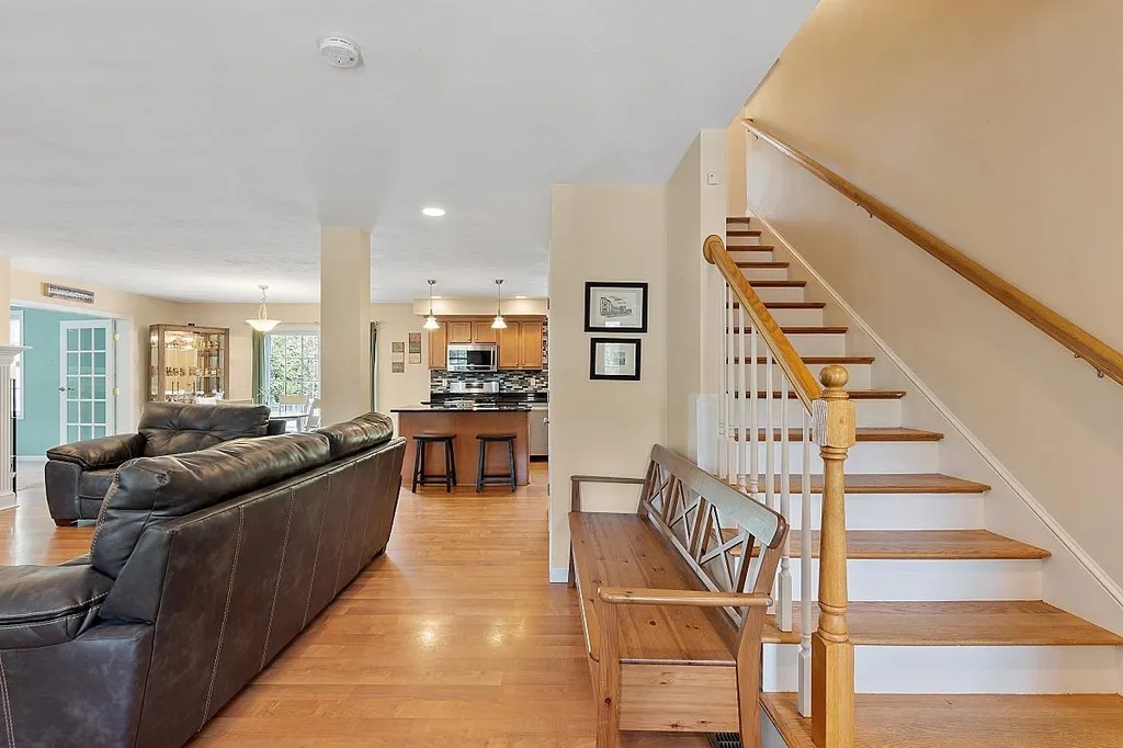 21 Meadow Brook Crossing Sandown NH 03873