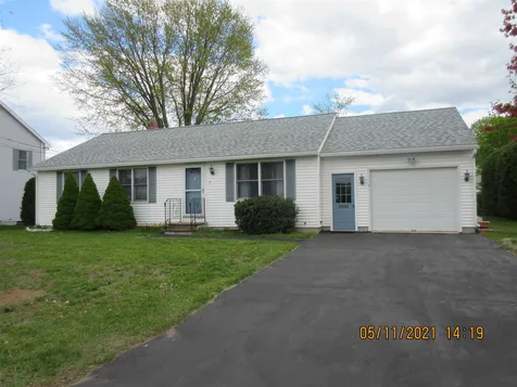 7 Fortier Drive Rochester NH 03867-1106