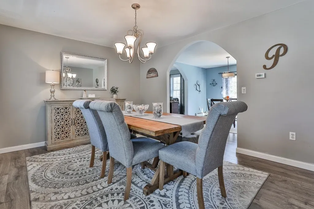 164 Forest Drive Auburn NH 03032