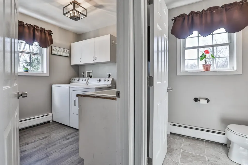 164 Forest Drive Auburn NH 03032