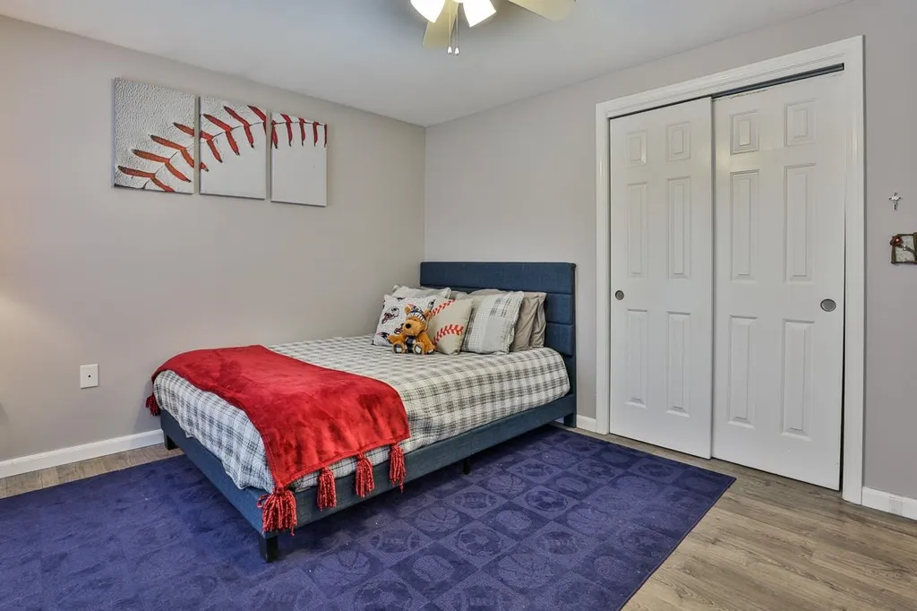 164 Forest Drive Auburn NH 03032