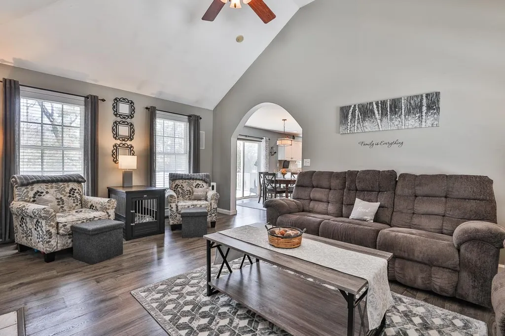 164 Forest Drive Auburn NH 03032