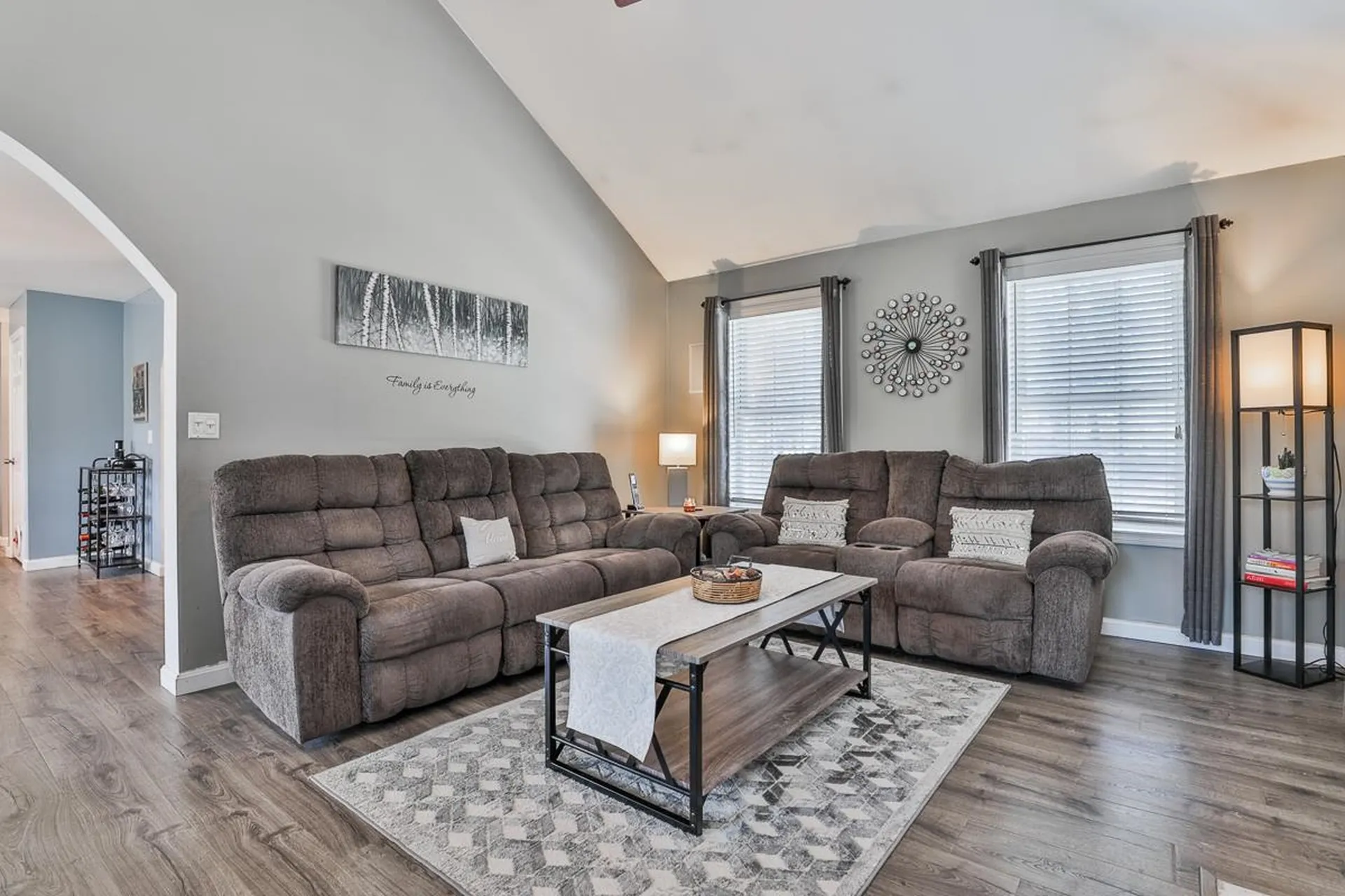 164 Forest Drive Auburn NH 03032