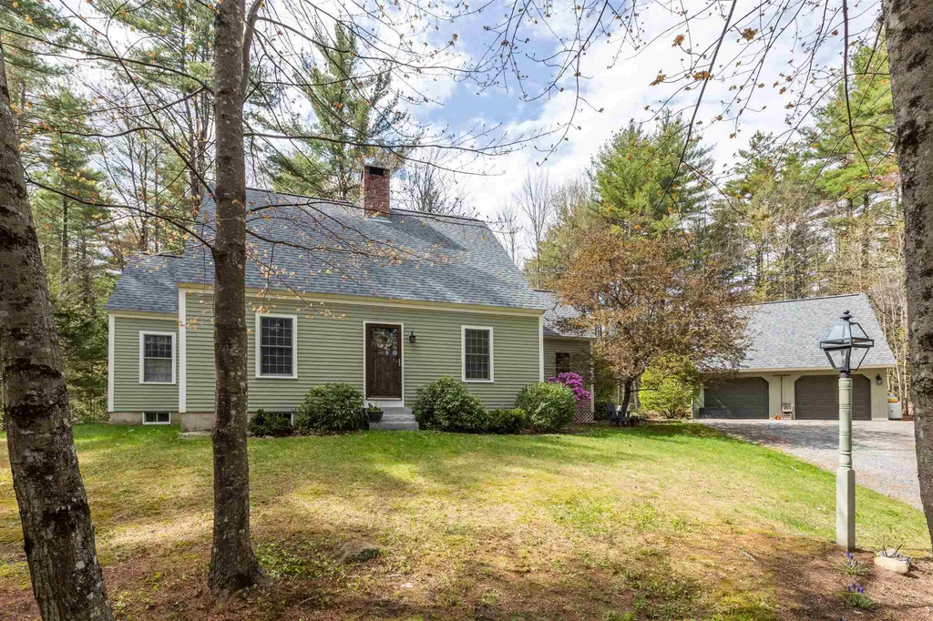 23 Mountainside Drive Newbury NH 03255