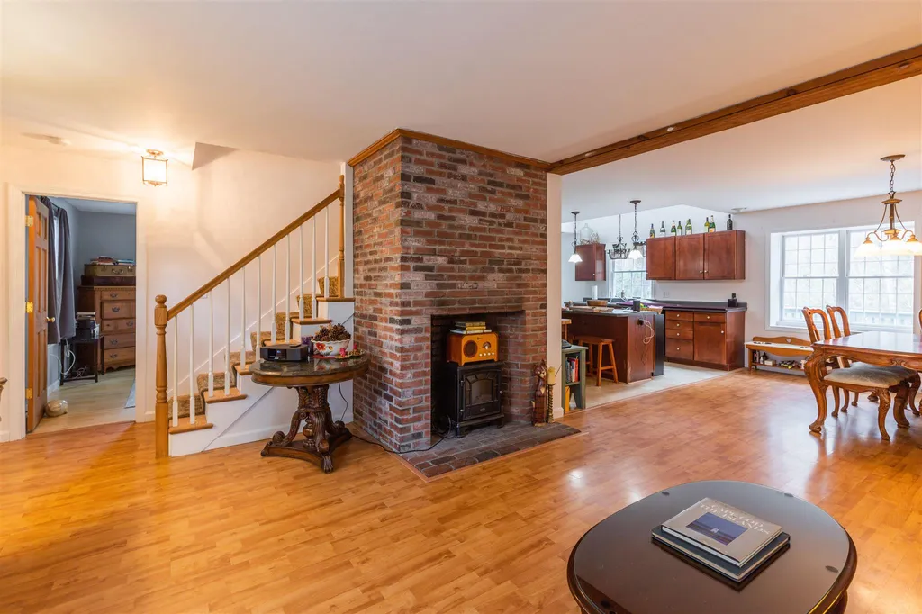 23 Mountainside Drive Newbury NH 03255