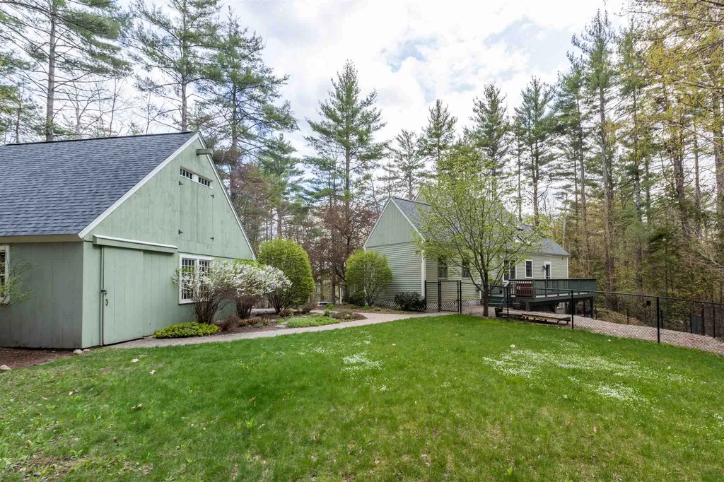 23 Mountainside Drive Newbury NH 03255
