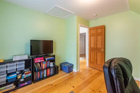 23 Mountainside Drive Newbury NH 03255