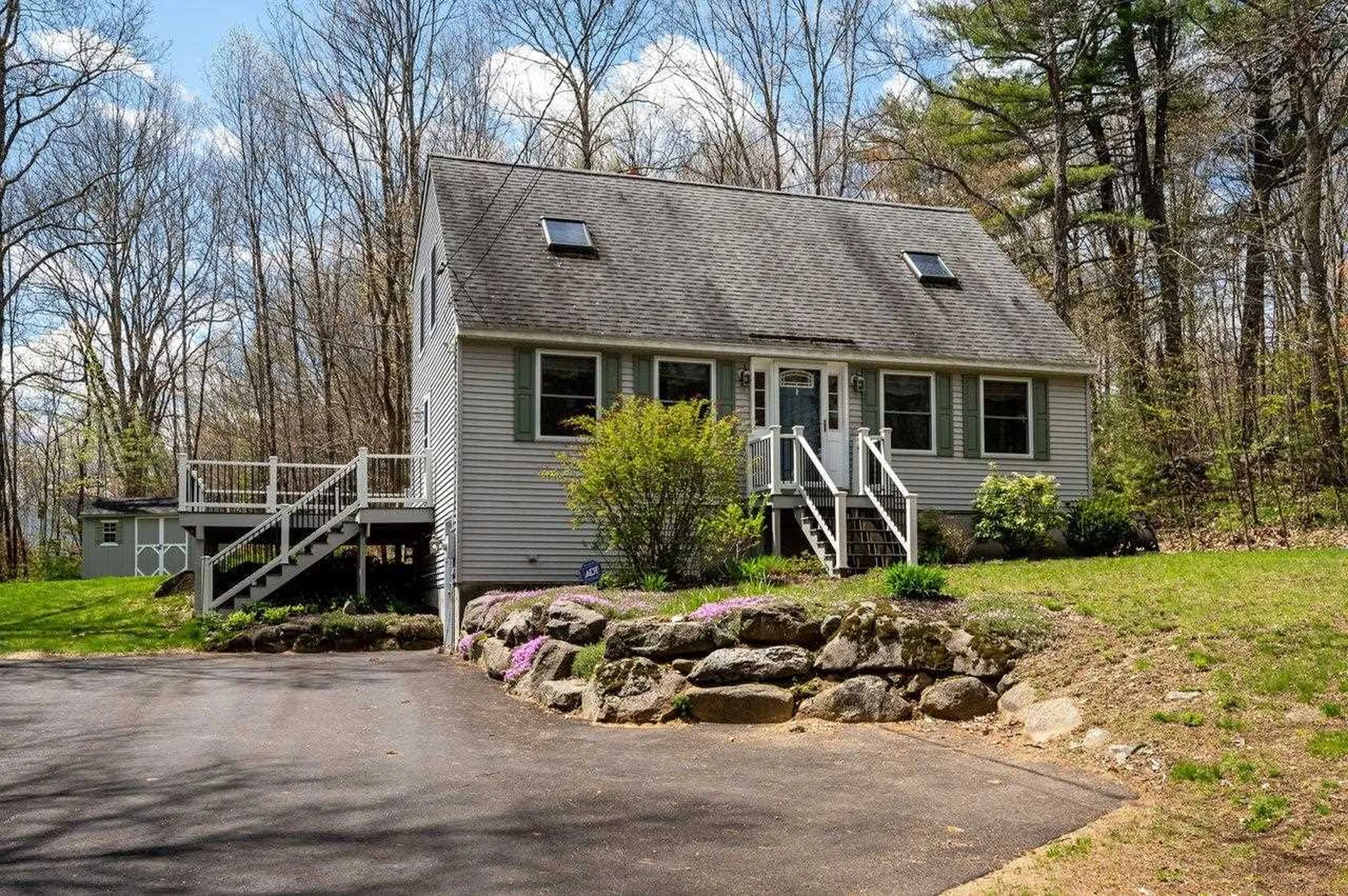 251 Parker Mountain Road Barrington NH 03825