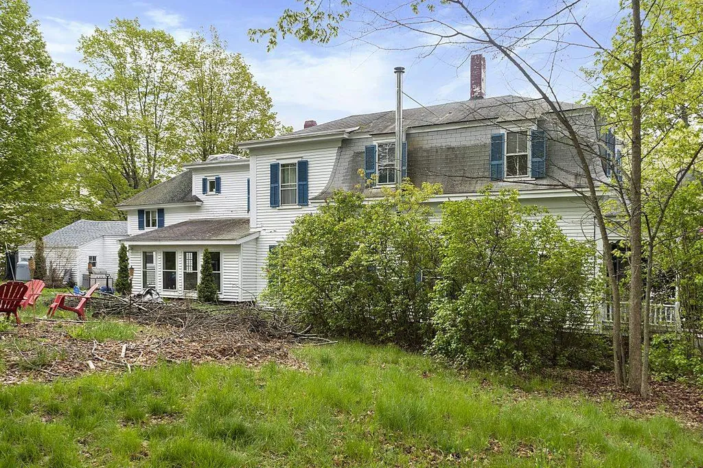 92 Sullivan Street Berwick ME 03901