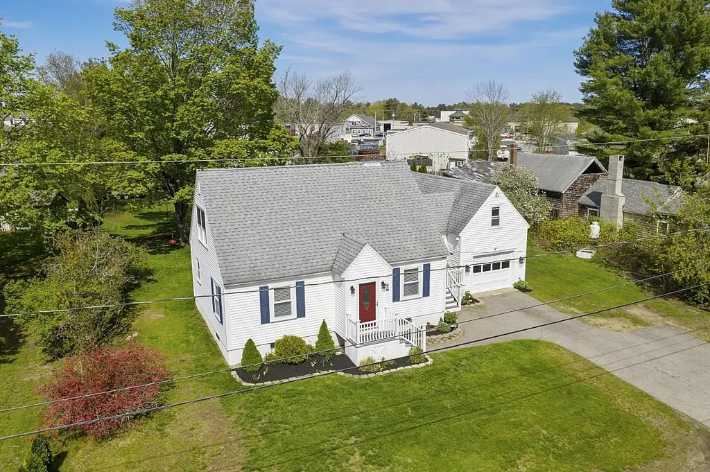9 Post Road North Hampton NH 03862