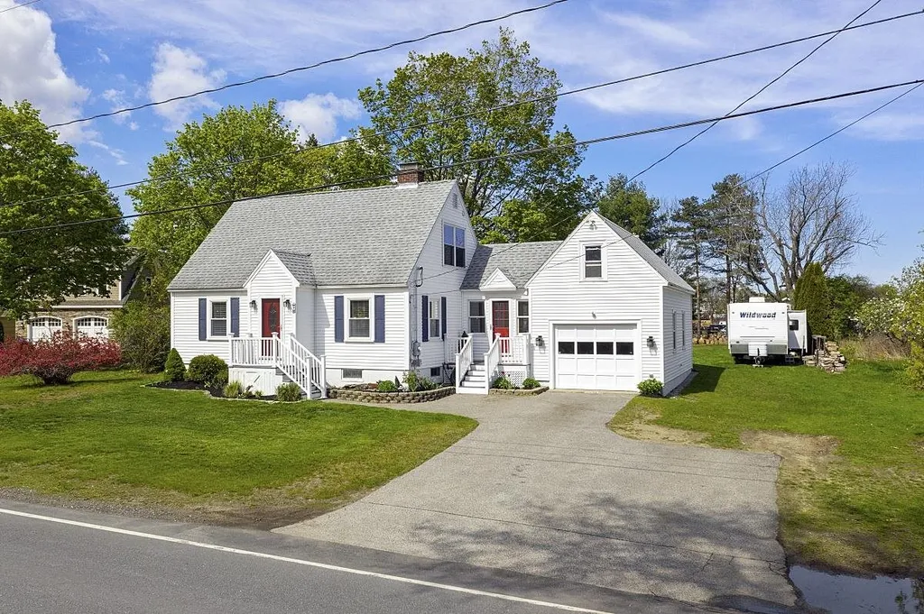 9 Post Road North Hampton NH 03862