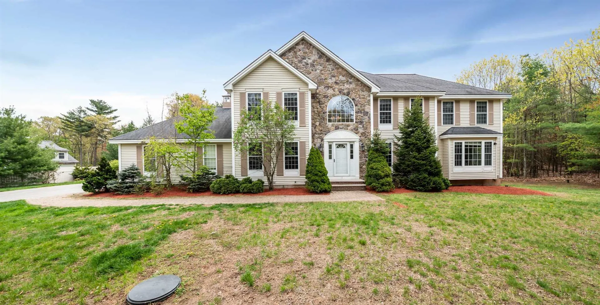 19 Shephard Road Pelham NH 03076