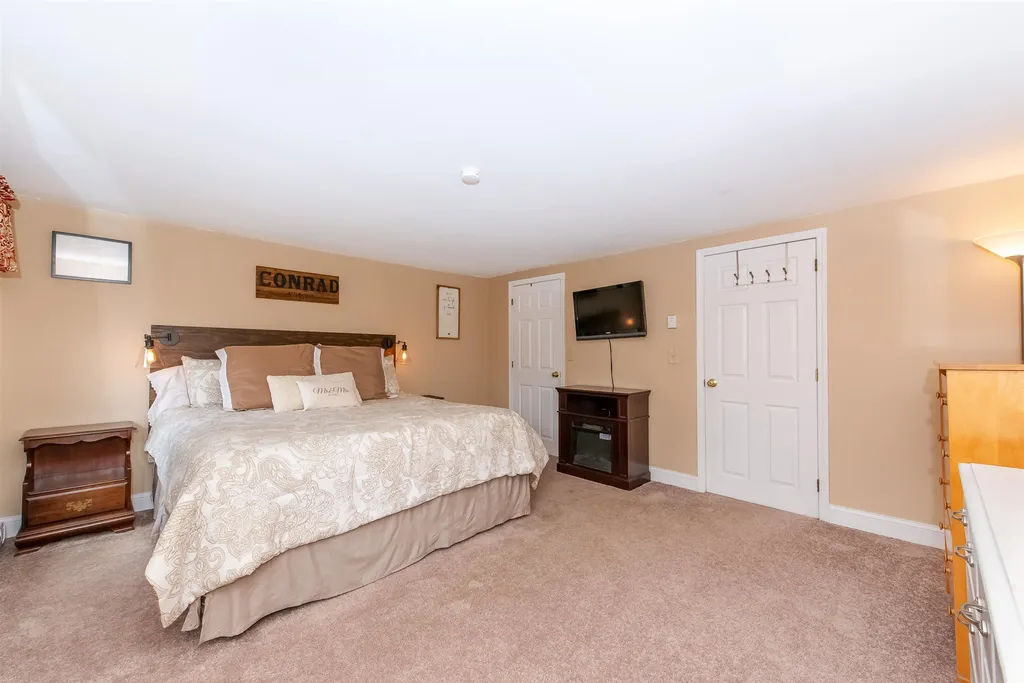 508 Piscassic Street Newmarket NH 03857