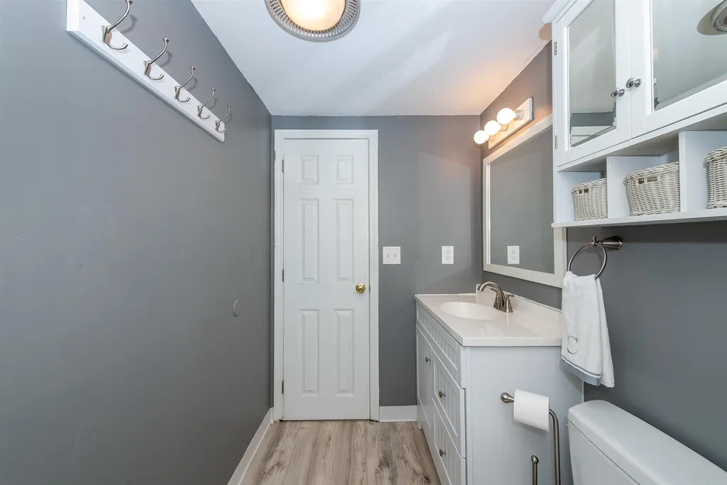 508 Piscassic Street Newmarket NH 03857