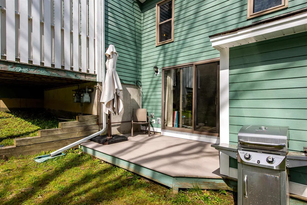 508 Piscassic Street Newmarket NH 03857