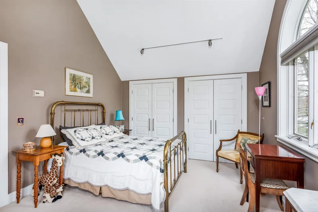 2 Hagan Drive Essex VT 05452