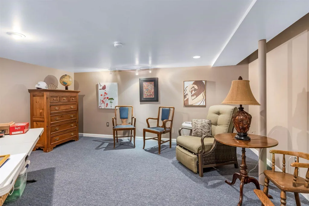 2 Hagan Drive Essex VT 05452